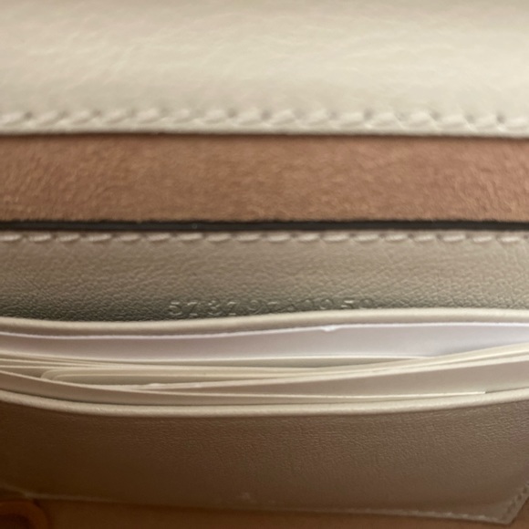 Gucci Azalea RAJA Cream Leather Wallet on Chain - Picture 6 of 8